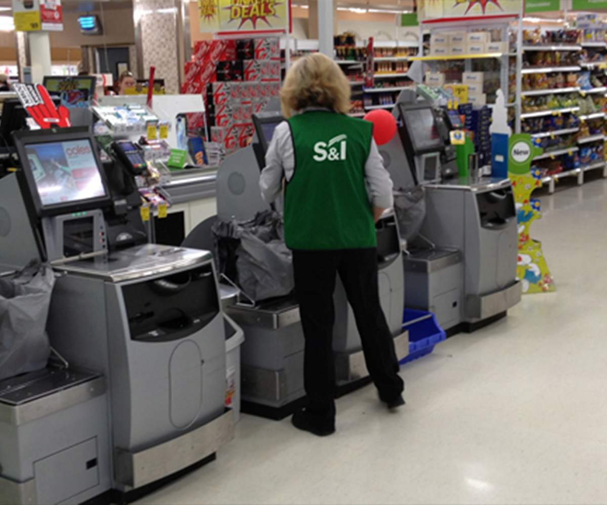 Como escolher e implantar o self-checkout para supermercado